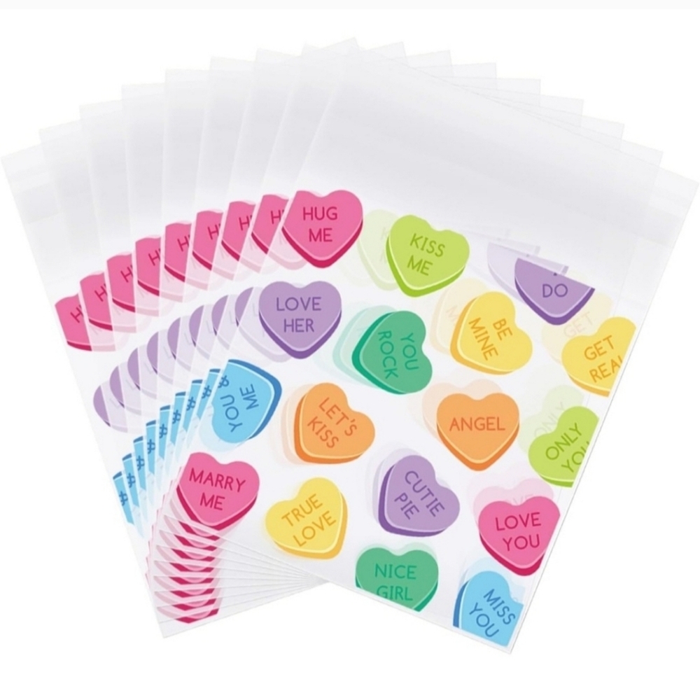 20 Heart Themed Cellophane Self Adhesive Bags NEW